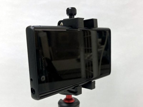 画像11: 【Ulanzi在庫一掃セール!!】 ST-03 Foldable Phone Tripod Mount(Black) (11)